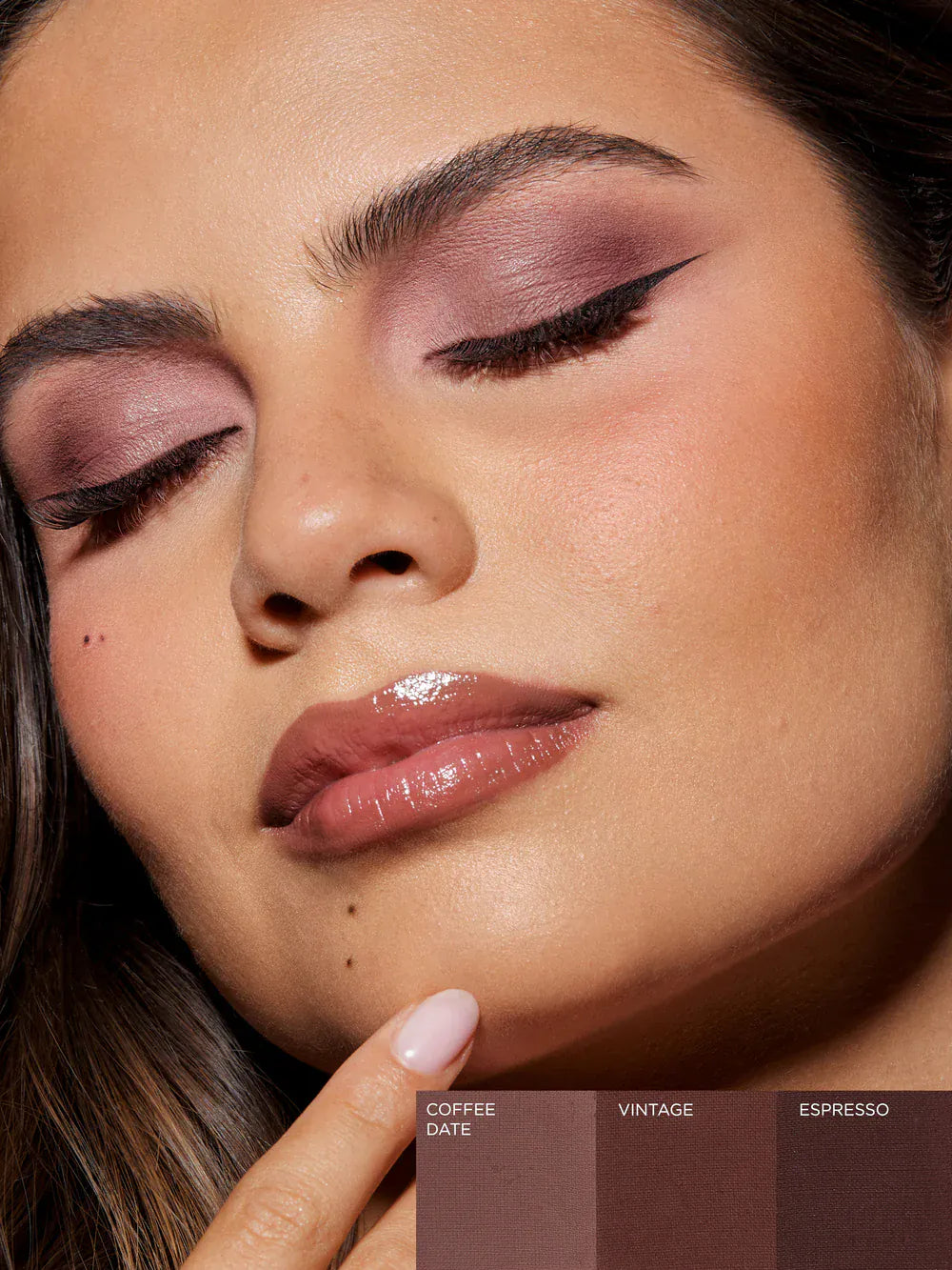MATTE EYESHADOW PALETTE SOSU