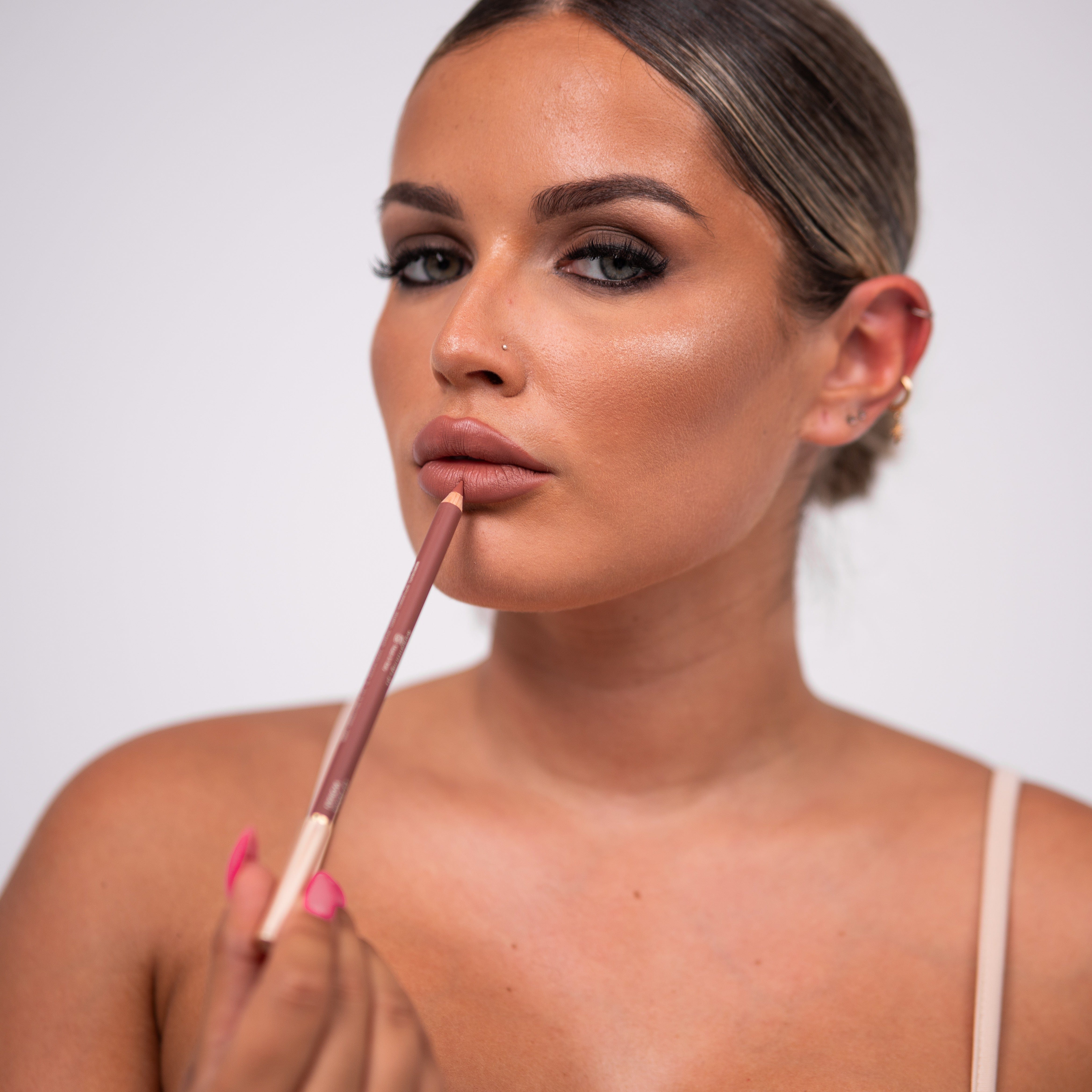 Lápis de Lábios – Woman Things Beauty