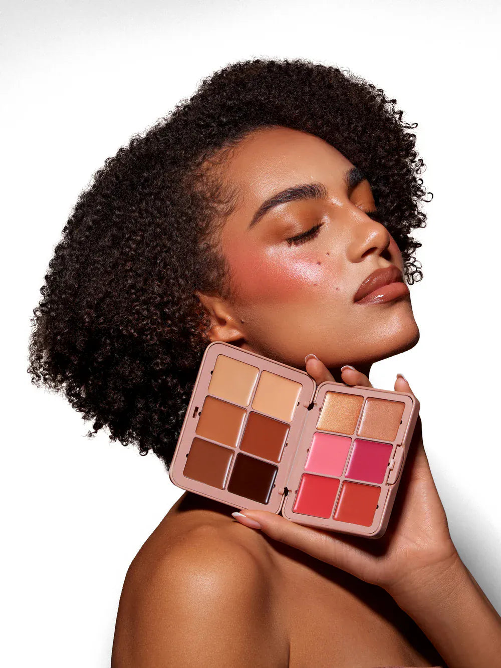 Cream complexion palette SOSU