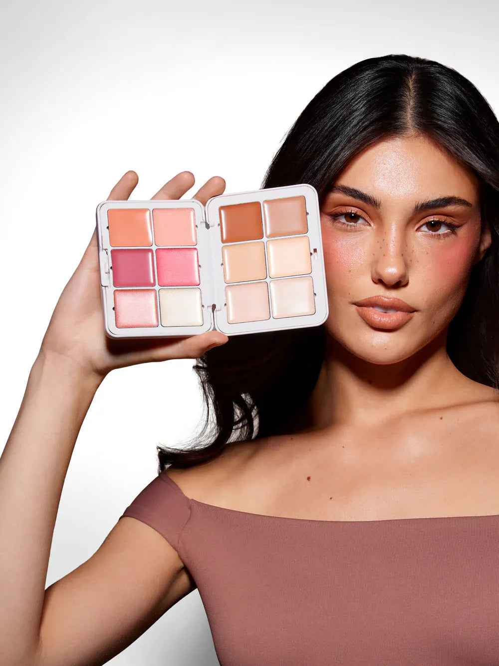 Cream complexion palette SOSU