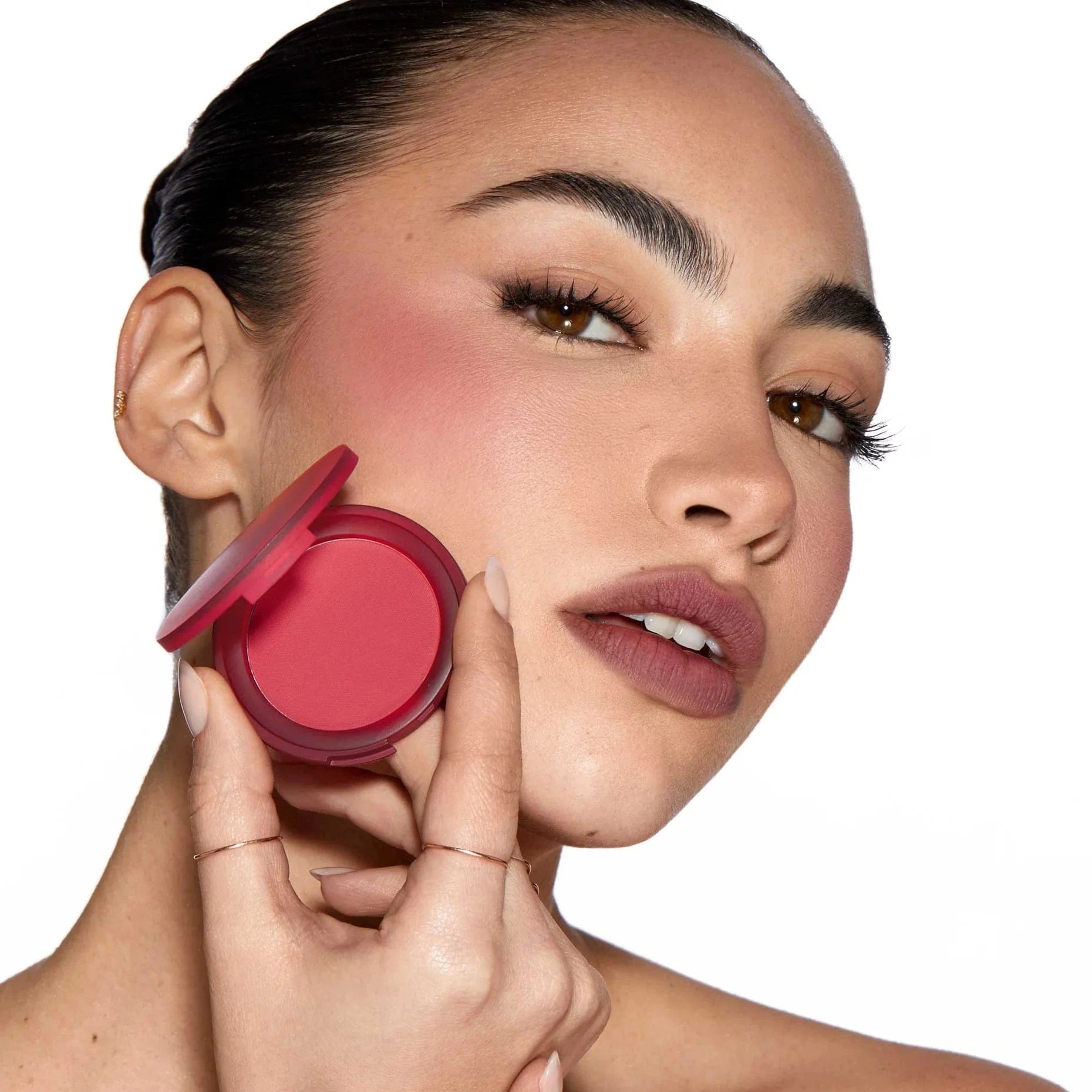 CLOSE-UP BLURRING POWDER BLUSH