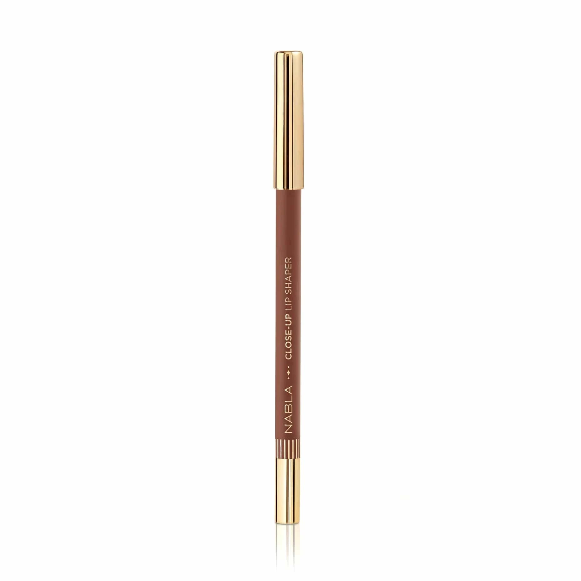 Close-Up Lip Shaper