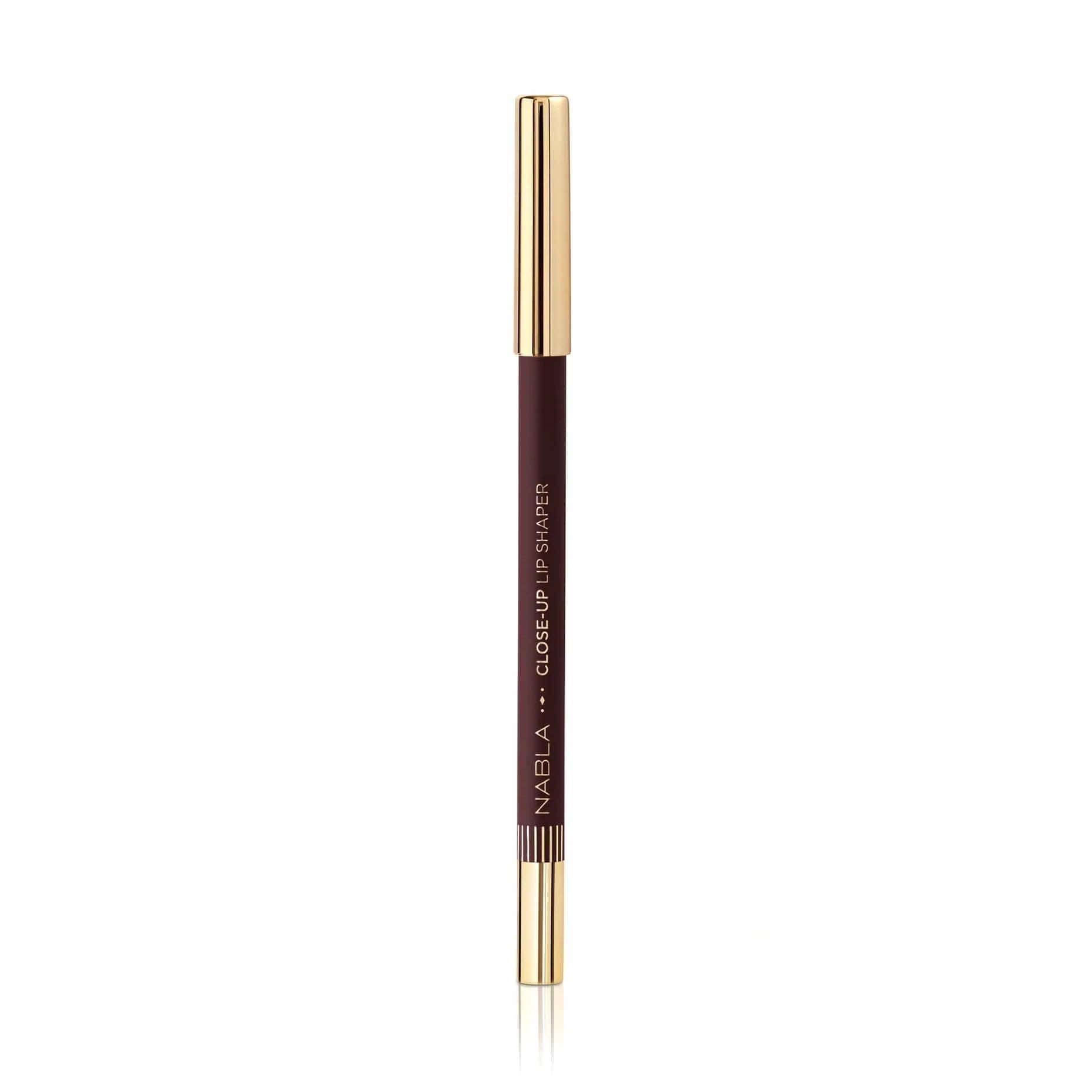 Close-Up Lip Shaper