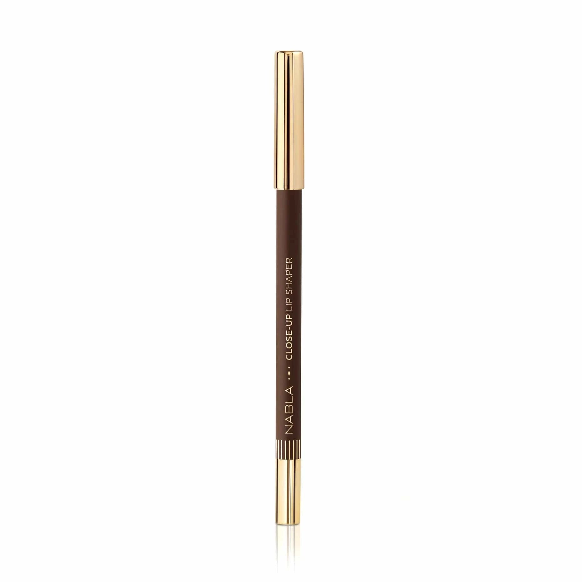 Close-Up Lip Shaper